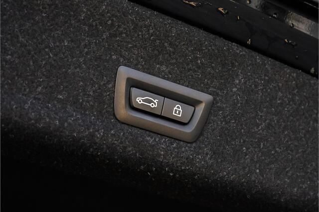 BMW 3-SERIE 320i High Exec Ed Schuifdak Trekhaak HUD 1e Eig