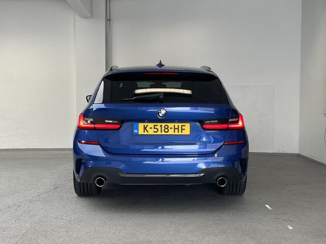 BMW 3-SERIE Touring 318i M-Sport | LEDER | CARPLAY | ORG.NL |