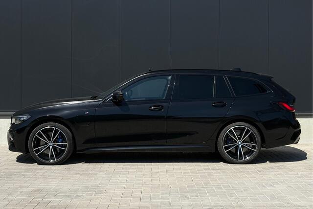BMW 3-SERIE Touring 330e M-Sport - Panoramadak - Laser - ACC - 360 camera - HUD - Shadow Line - Rijklaar