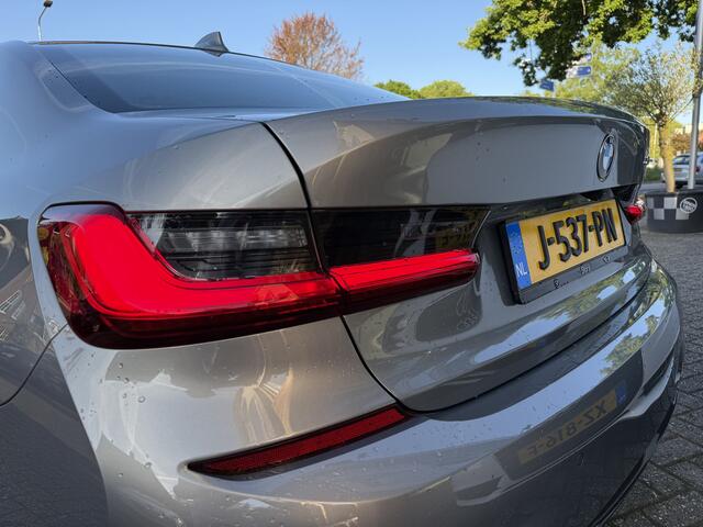 BMW 3-SERIE 330e eDrive Edition M-Sport, Schuifdak | 19inch | Camera