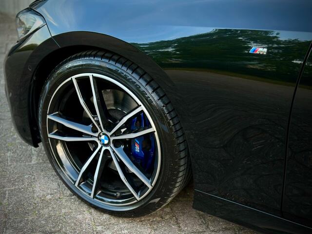 BMW 3-SERIE 330i M-SPORT PANO|HEADUP|HiFi|CAMERA|BLINDSPOT