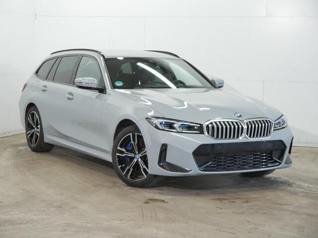 BMW 3-SERIE Touring 330e xDrive M-Sport | Camera | Stoel/Stuurverwaming | Hifi |