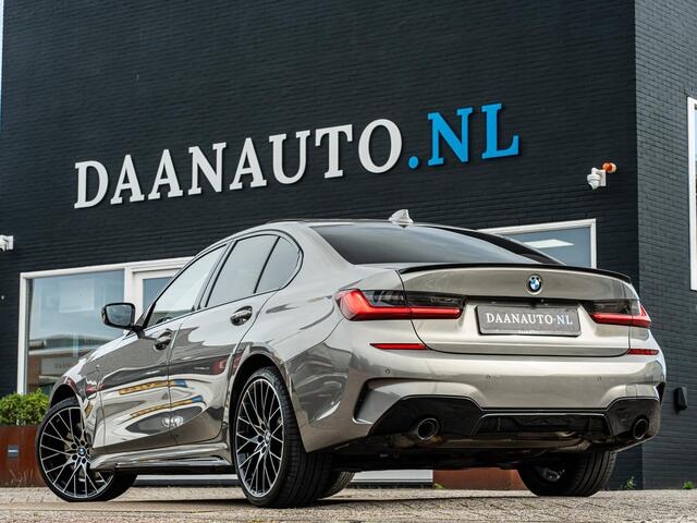 BMW 3-SERIE 330e M Sport M Performance S-Dak Laser LED 20" Individ lak