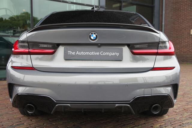 BMW 3-SERIE 330e M Performance Carbon/Individueel/Laser/Hud/H&K