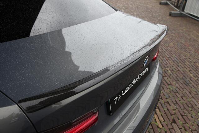 BMW 3-SERIE 330e M Performance Carbon/Individueel/Laser/Hud/H&K