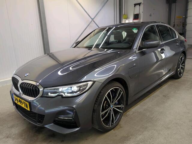 BMW 3-SERIE 330e Aut. Hybrid M-Sport | Leder | Navi | Carplay | Xenon-LED
