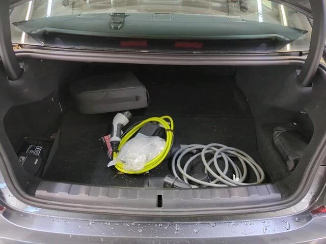 BMW 3-SERIE 330e Aut. Hybrid M-Sport | Leder | Navi | Carplay | Xenon-LED