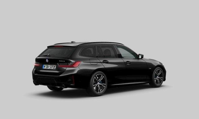 BMW 3-SERIE Touring 330e M-Sport | Panoramadak | Harman Kardon | Adapt. Cruise Control