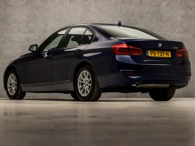 BMW 3-SERIE 318i Executive Sportline Automaat (NAVIGATIE, DEALER ONDERHOUDEN, CLIMATE, PARKEERSENSOREN, SPORTSTOELEN, LED KOPLAMPEN, CRUISE, NIEUWE APK, NIEUWSTAAT)