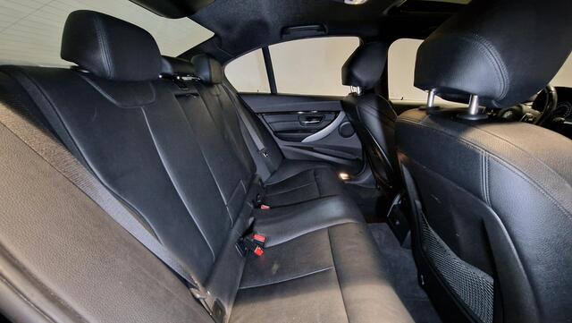 BMW 3-SERIE 330e Centennial High Executive | M-Sport | Schuifdak | Leder