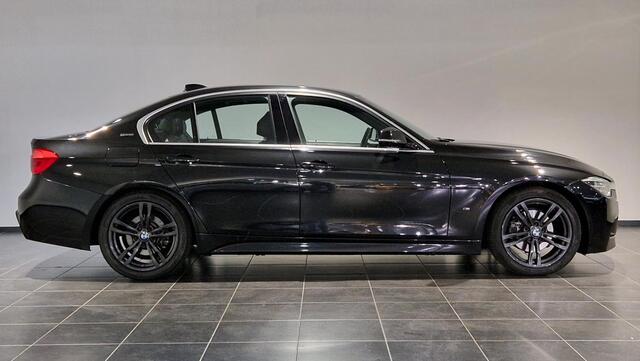 BMW 3-SERIE 330e Centennial High Executive | M-Sport | Schuifdak | Leder