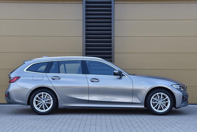 BMW 3-SERIE Touring 320i High Executive Edition * Sportline * Harman Kardon * Elektrische stoelen * LED * Leder *