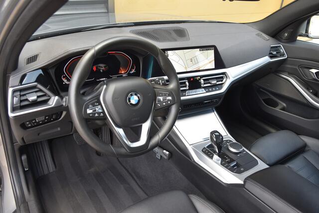 BMW 3-SERIE Touring 320i High Executive Edition * Sportline * Harman Kardon * Elektrische stoelen * LED * Leder *