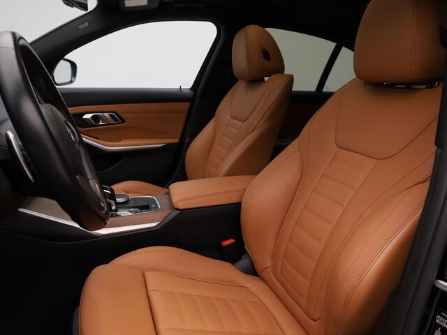 BMW 3-SERIE M340i xDrive High Executive | PANO | CAMERA | HUD | STOELVERWARMING