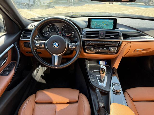 BMW 3-SERIE 318i Centennial High Executive *Stoelverwarming*