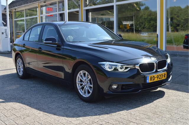 BMW 3-SERIE 318i Executive Nap / Autom. / Clima / Sportstoelen