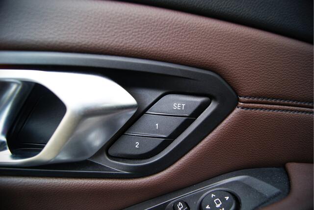 BMW 3-SERIE Touring 330e 292PK Lci M-Sport Shadow Harman-Kardon//Leder/HUD/Memory/ACC