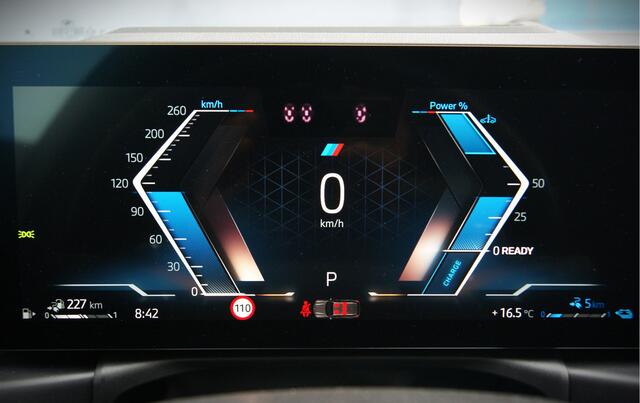 BMW 3-SERIE Touring 330e 292PK Lci M-Sport Shadow Harman-Kardon//Leder/HUD/Memory/ACC