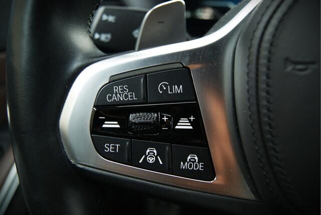 BMW 3-SERIE Touring 330e 292PK Lci M-Sport Shadow Harman-Kardon//Leder/HUD/Memory/ACC