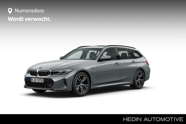 BMW 3-SERIE Touring 330e xDrive | Panorama | M-Sport | Head up