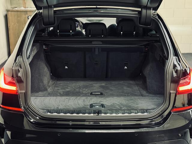 BMW 3-SERIE Touring 320i M-Sport | 20" | Panorama | Leder | Camera
