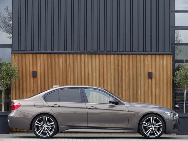 BMW 3-SERIE 330e 293PK M Sport / M Individual / LED
