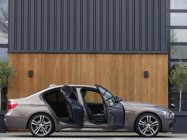 BMW 3-SERIE 330e 293PK M Sport / M Individual / LED