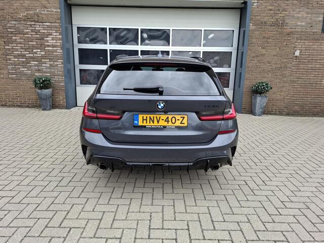 BMW 3-SERIE Touring 330e M-uitvoering Uniek/Zeer mooi!