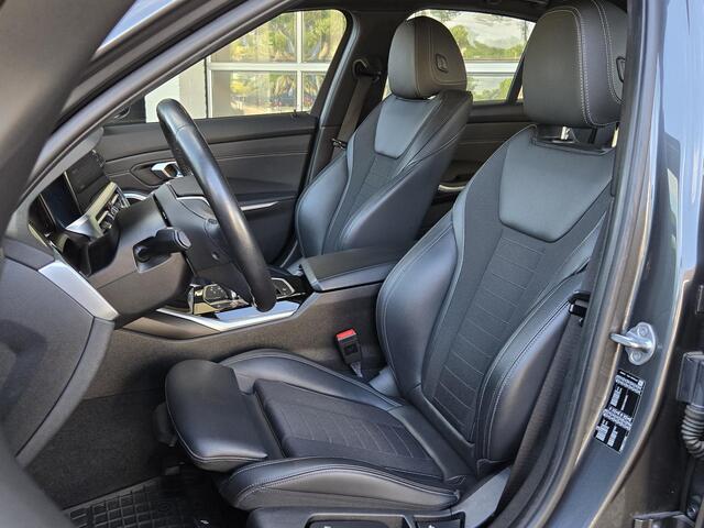 BMW 3-SERIE 320i Executive Edition SPORT LINE | SPORTSTOELEN | STOELVERWARMING |