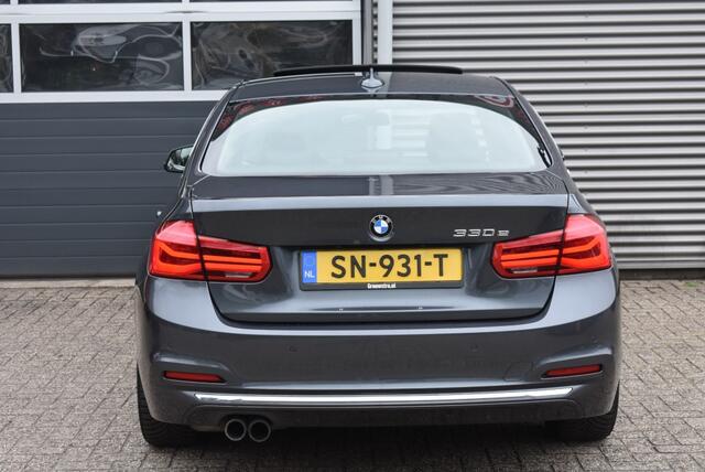 BMW 3-SERIE 330E HIGH EXEC. / SCHUIF KANTELDAK / STOELVERWARMING / LEDERE BEKLEDING
