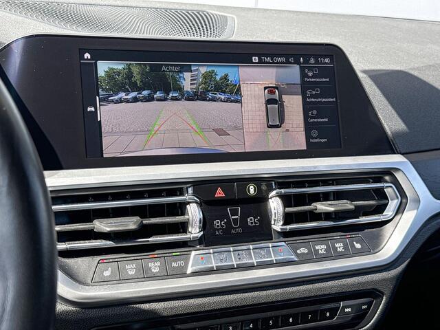 BMW 3-SERIE Touring 330i High Executive M-Sport Harman Kardon / Co-Pilot / Head-Up / Glazen Schuifdak / Stoelen Elektrisch / 19 Inch