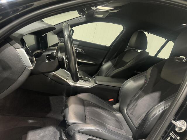 BMW 3-SERIE Touring 330e M-Sport | navi | carplay | trekhaak | shadow-line |