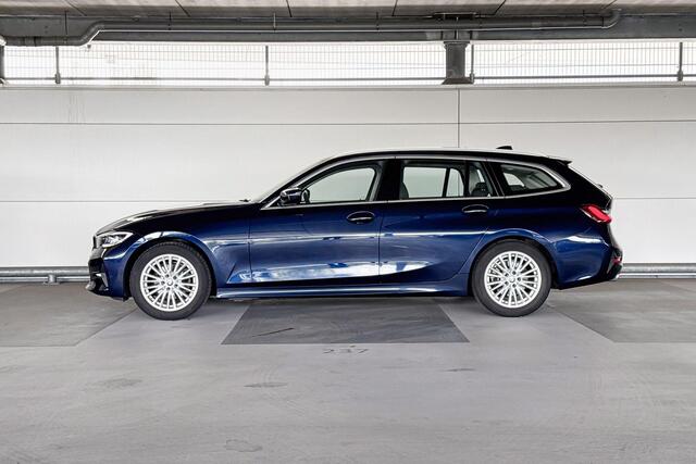 BMW 3-SERIE Touring 318i Business Edition Plus