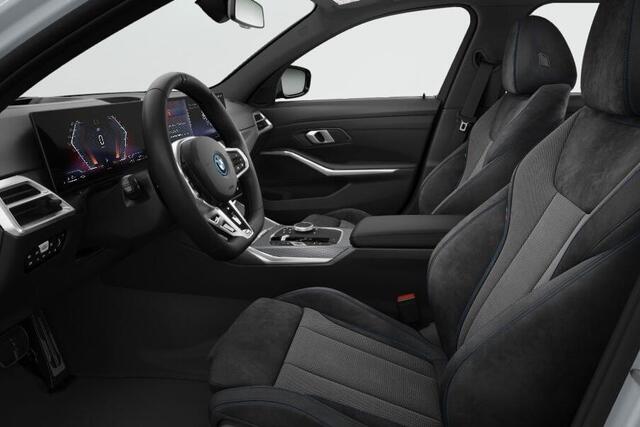 BMW 3-SERIE Touring 330e M-Sport Electrische Zwenkhaak / Comfort Acces / Glazen Schuifdak / Binnen & Buitenspiegel Automatisch Dimmend / Electrisch Verstelbare Voorstoelen / Adaptieve Led Koplampen / Driving Assistant Prof / Parking Plus / Hifi