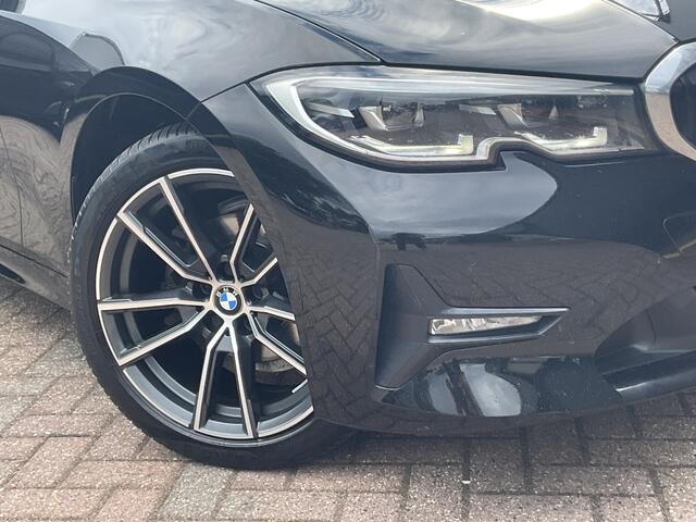 BMW 3-SERIE Touring 318d High Executive Harman/Kardon Leder Carplay Led Facelift NL-Auto!