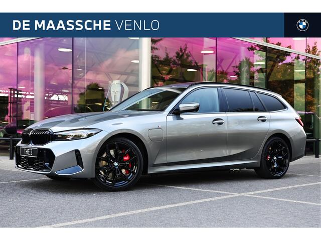 BMW 3-SERIE Touring 330e High Executive M Sport Automaat / Panoramadak / Trekhaak / Sportstoelen / Adaptieve LED / Active Cruise Control / Parking Assistant Plus / Comfort Access
