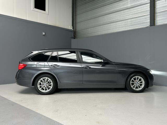 BMW 3-SERIE Touring 318i Executive Nwe Turbo|Cruise|LED|Navi