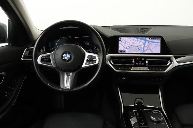 BMW 3-SERIE Touring 320e M-Sport Stuur+Stoelverw. Leder-Sporstoelen Laserlight
