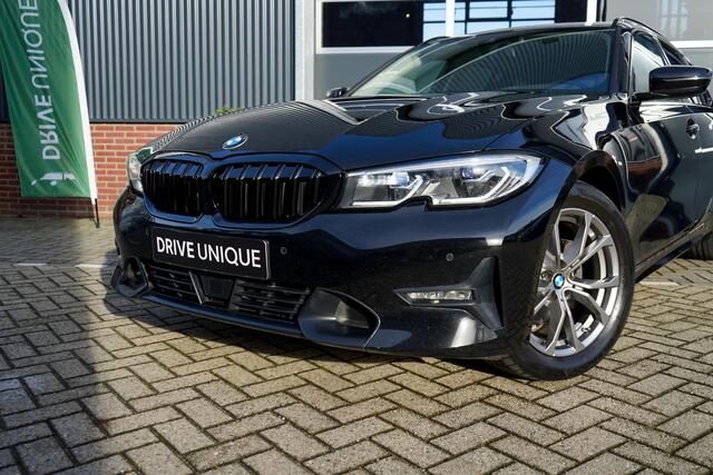 BMW 3-SERIE Touring 320d High Executive
