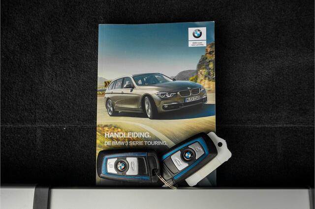 BMW 3-SERIE Touring 320i Edition M Sport Shadow Leder CarPlay Navi 19"