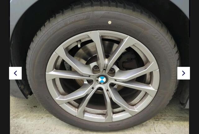 BMW 3-SERIE Touring 320i Executive Edition Sfeer Verlichting | Black Optic | Sportstoelen | 18-Inch | NL-Auto |
