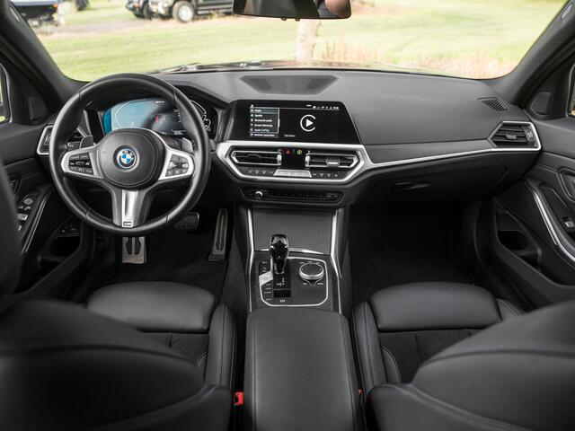 BMW 3-SERIE Touring 320e xDrive High Executive M-Pakket ACC Memory