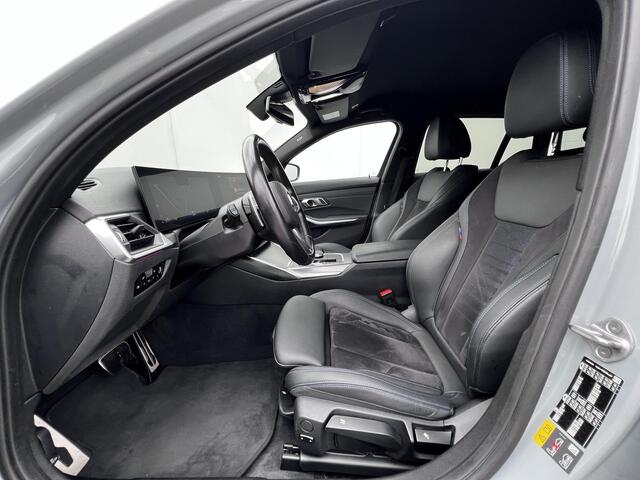BMW 3-SERIE Touring 330e M-Sport Touring Plug-in PHEV Shadow Line / Wide Screen / Brooklyn Grey / 1500kg Trekgewicht / M-pakket / Parkeerassistent-pakket / 18" breedset LM wielen / Camera 360° /
