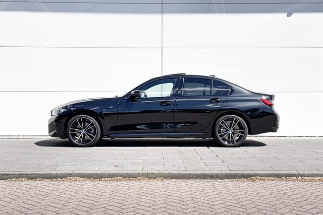 BMW 3-SERIE Sedan 330e