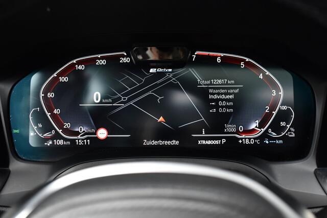 BMW 3-SERIE 330e High Executive M Sport | Schuif/Kanteldak | ACC | Laser Light | Memory | Head-Up | Adaptief Onderstel |