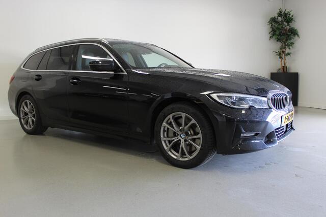 BMW 3-SERIE Touring 330e Business Edition Plus | PANO | STOEL-VERW | ACC | CAMERA | CARPLAY | E-KLEP | 17'LMV | CLIMA | NAVI |