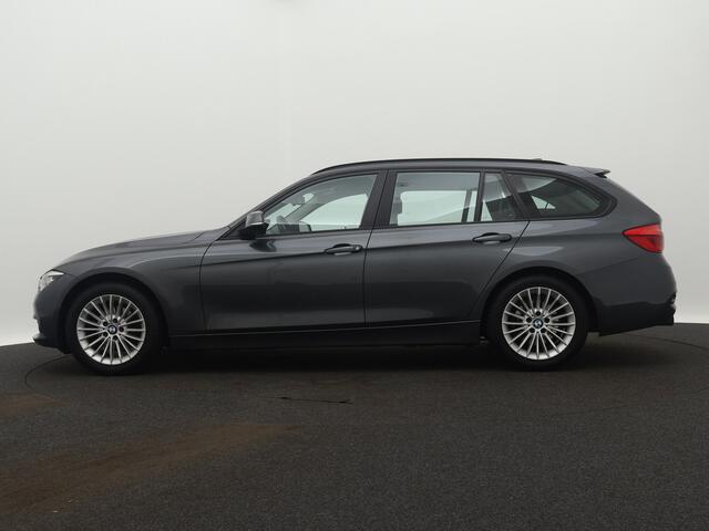 BMW 3-SERIE Touring 318i Executive / Let op! Auto verbruikt olie / Handel of Export / Navigatie / Cruise-ctr. / Airco / leder / Trekhaak / Apk 12-2026