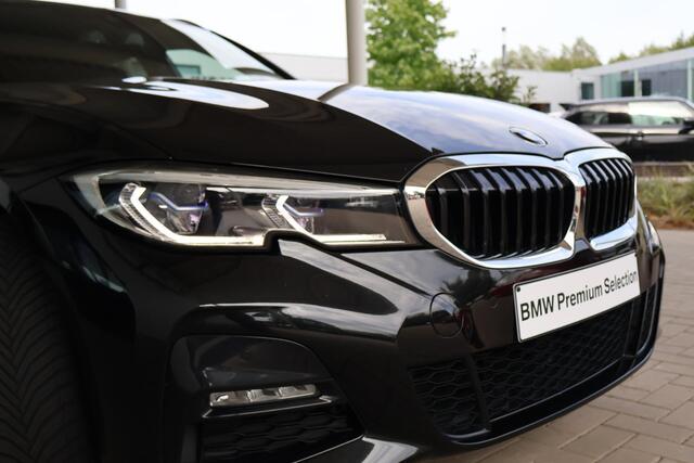 BMW 3-SERIE 320i High Executive | M Sportpakket | Comfort Access | Trekhaak