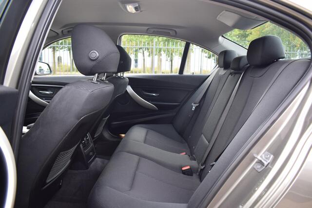 BMW 3-SERIE 330E I Performance 252PK Centennial navi/led/clima