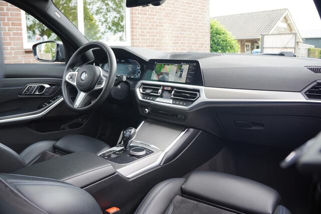 BMW 3-SERIE 330e High Executive M-Sport, Laser, Schuifdak, Memory, 360 Camera